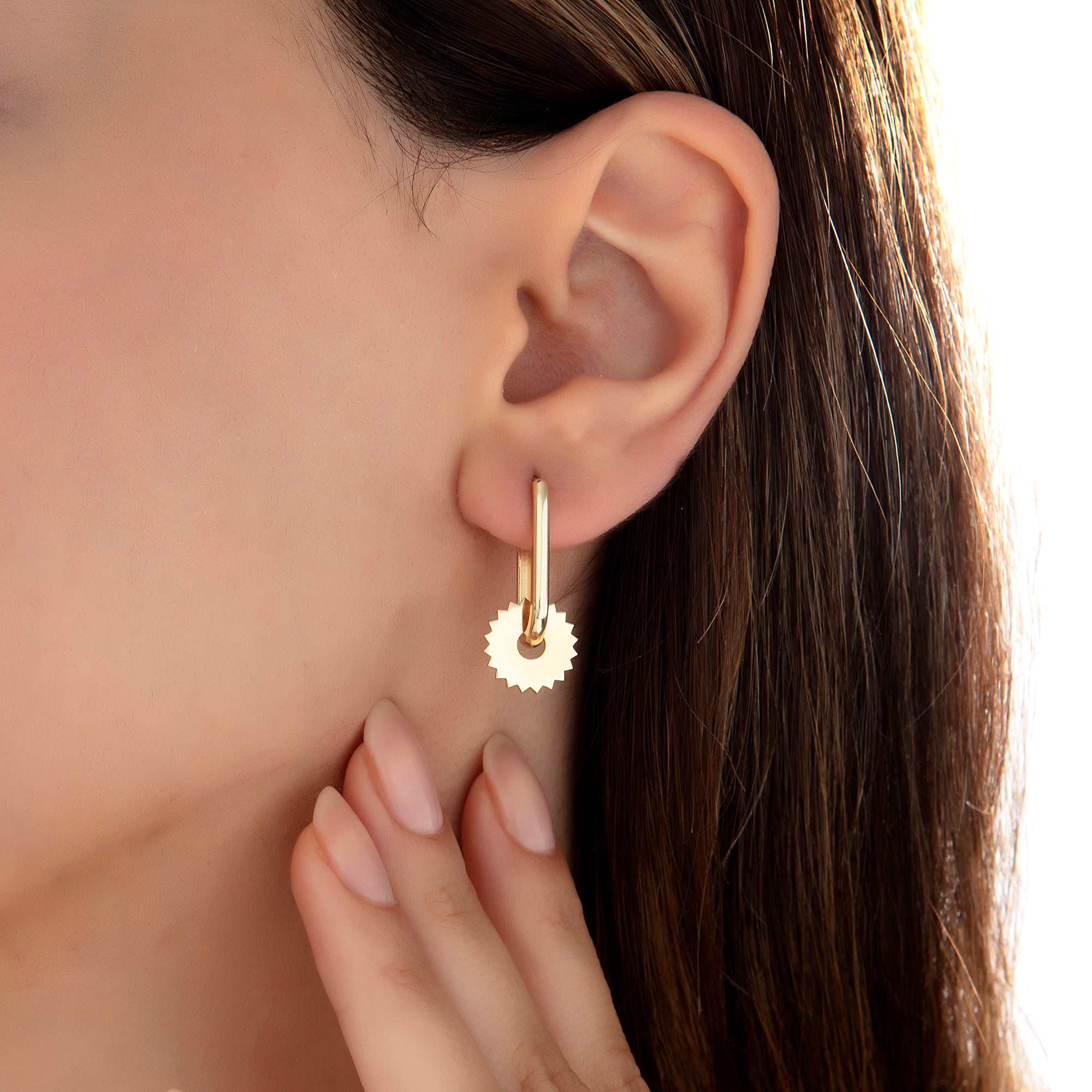 14 Ayar Altın Tasarım Sade Charm Çark Küpe